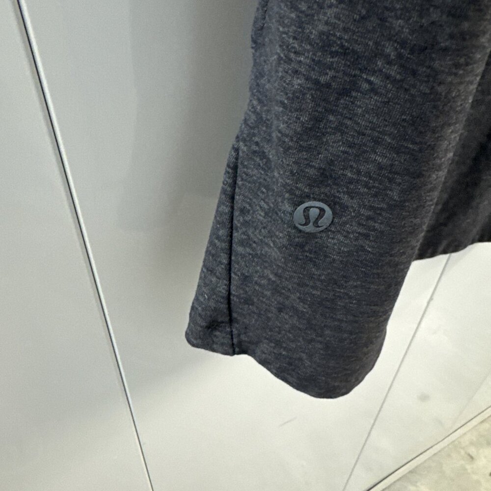 Lululemon Surge Warm 1/2 Zip Heathered Black Pullover Activewear Size M Mens - Picture 7 of 11